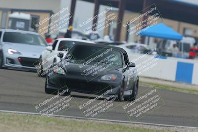 media/Dec-19-2025-Lucky Dog Racing (Fri) [[3b7b1b5fc8]]/Beginner/Session 2 Turn 1/